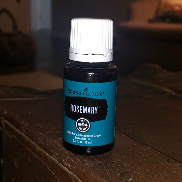 ROSEMARY ESSENTIAL OIL BY YOUNG LIVING